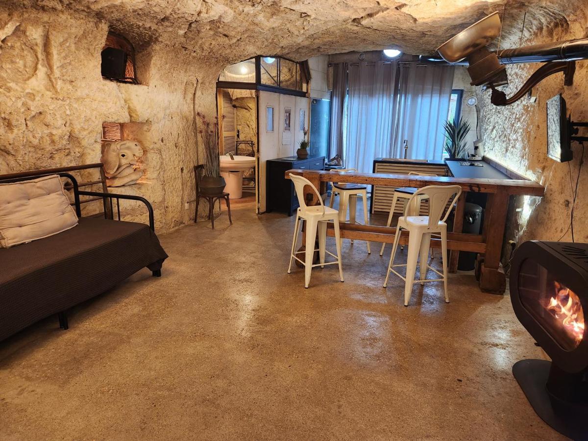 Le Cavernacle Монришар Екстер'єр фото